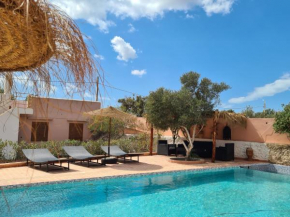 Villa Al Kharoube